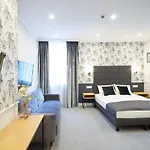 Klasztorna 25 Aparthotel Posen