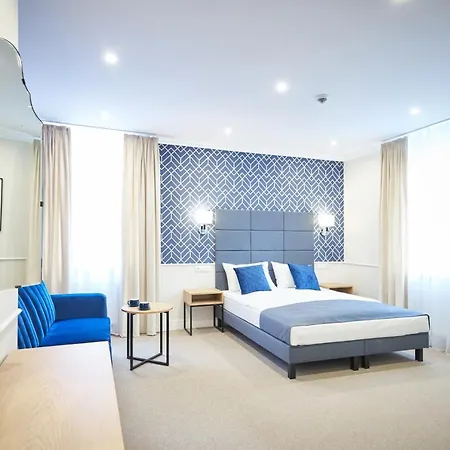 Klasztorna 25 Hotel apartamentowy 3*