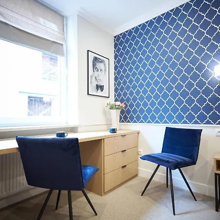 Hotel apartamentowy Klasztorna 25