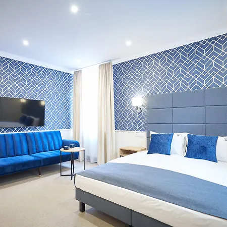 Apartahotel Klasztorna 25