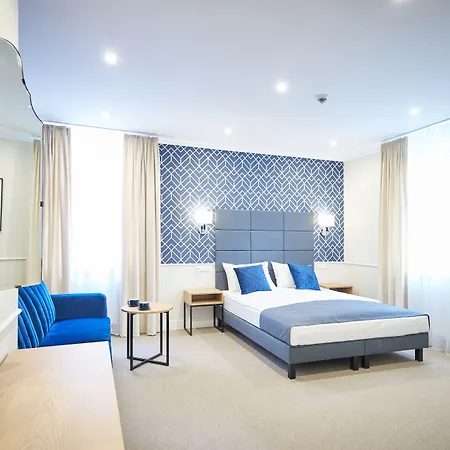 Klasztorna 25 Апарт-отель Познань