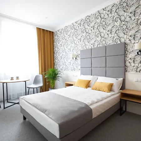 Apartahotel Klasztorna 25