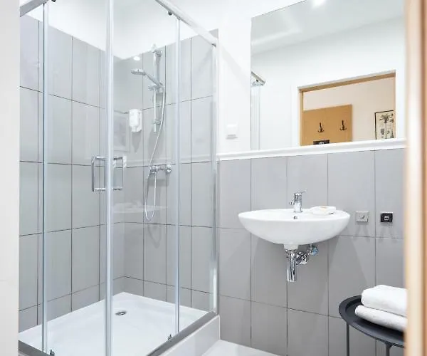 Klasztorna 25 Познань