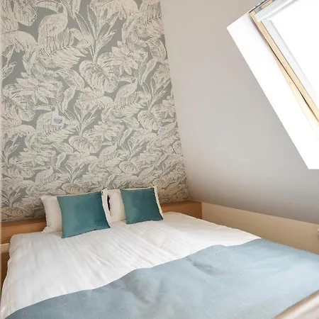 Aparthotel Klasztorna 25 3*