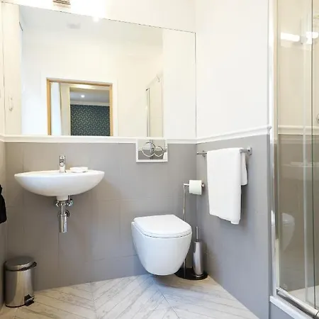 Klasztorna 25 3* Poznan