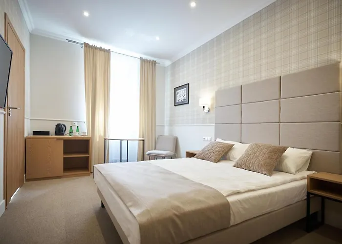 Aparthotel Klasztorna 25 3*