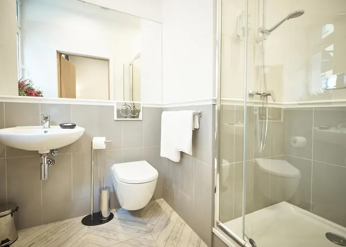 Klasztorna 25 Aparthotel