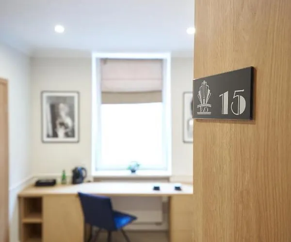 شقة فندقية Klasztorna 25