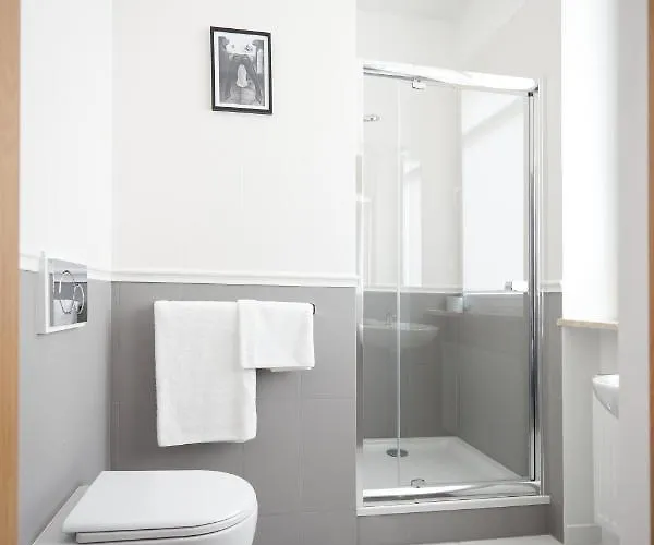 Klasztorna 25 Apart Otel