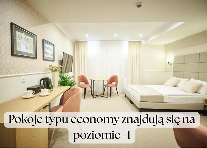 Apart Otel Klasztorna 25 3*